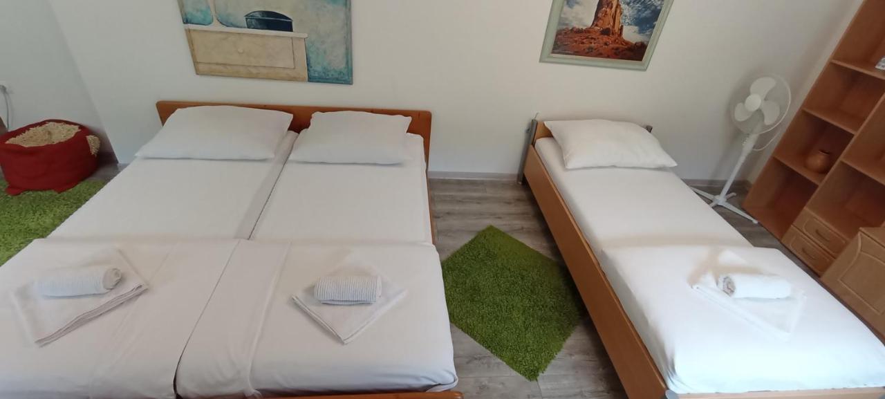 Apartmani Unski Biser Cazin Exteriör bild